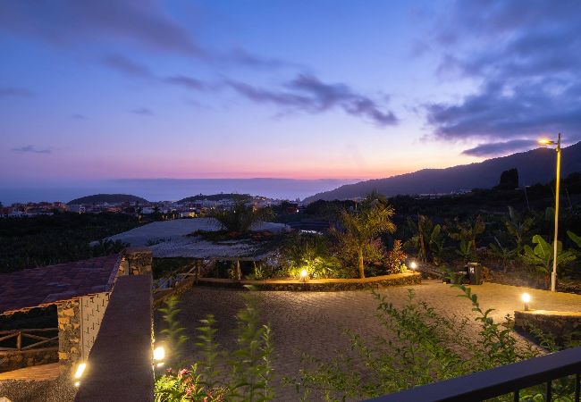 Villa en Los Llanos de Aridane - Villa La Graja by Huskalia | piscina privada Villa en Los Llanos de Aridane - Villa La Graja by Huskalia | piscina privada