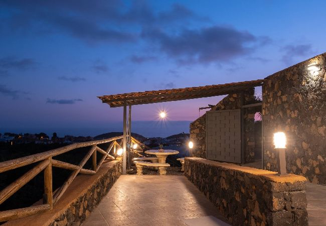 Villa en Los Llanos de Aridane - Villa La Graja by Huskalia | piscina privada Villa en Los Llanos de Aridane - Villa La Graja by Huskalia | piscina privada