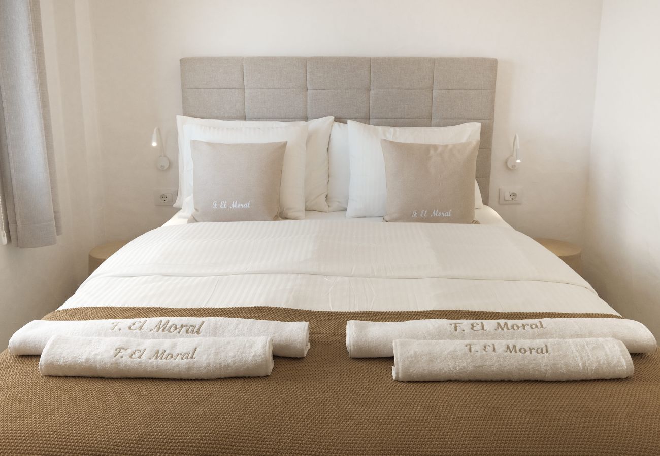 Apartamento en Los Llanos de Aridane - Finca El Moral by Huskalia - Suite Naranjo