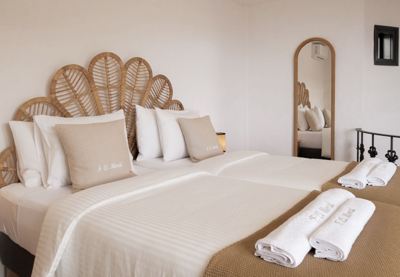 Apartamento en Los Llanos de Aridane - Finca El Moral by Huskalia - Suite Higuera