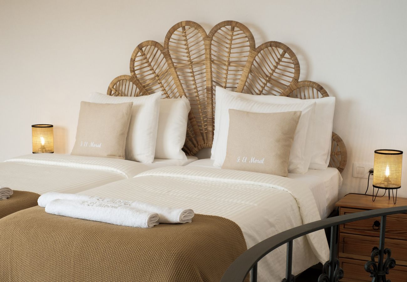 Apartamento en Los Llanos de Aridane - Finca El Moral by Huskalia - Suite Higuera