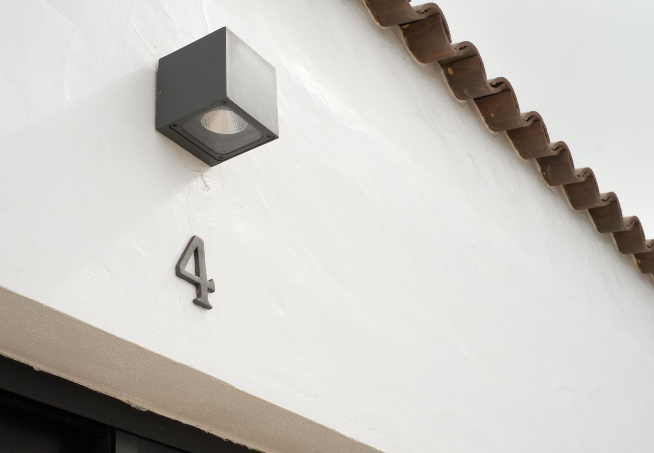 Apartamento en Los Llanos de Aridane - Finca El Moral by Huskalia - Suite Nogal