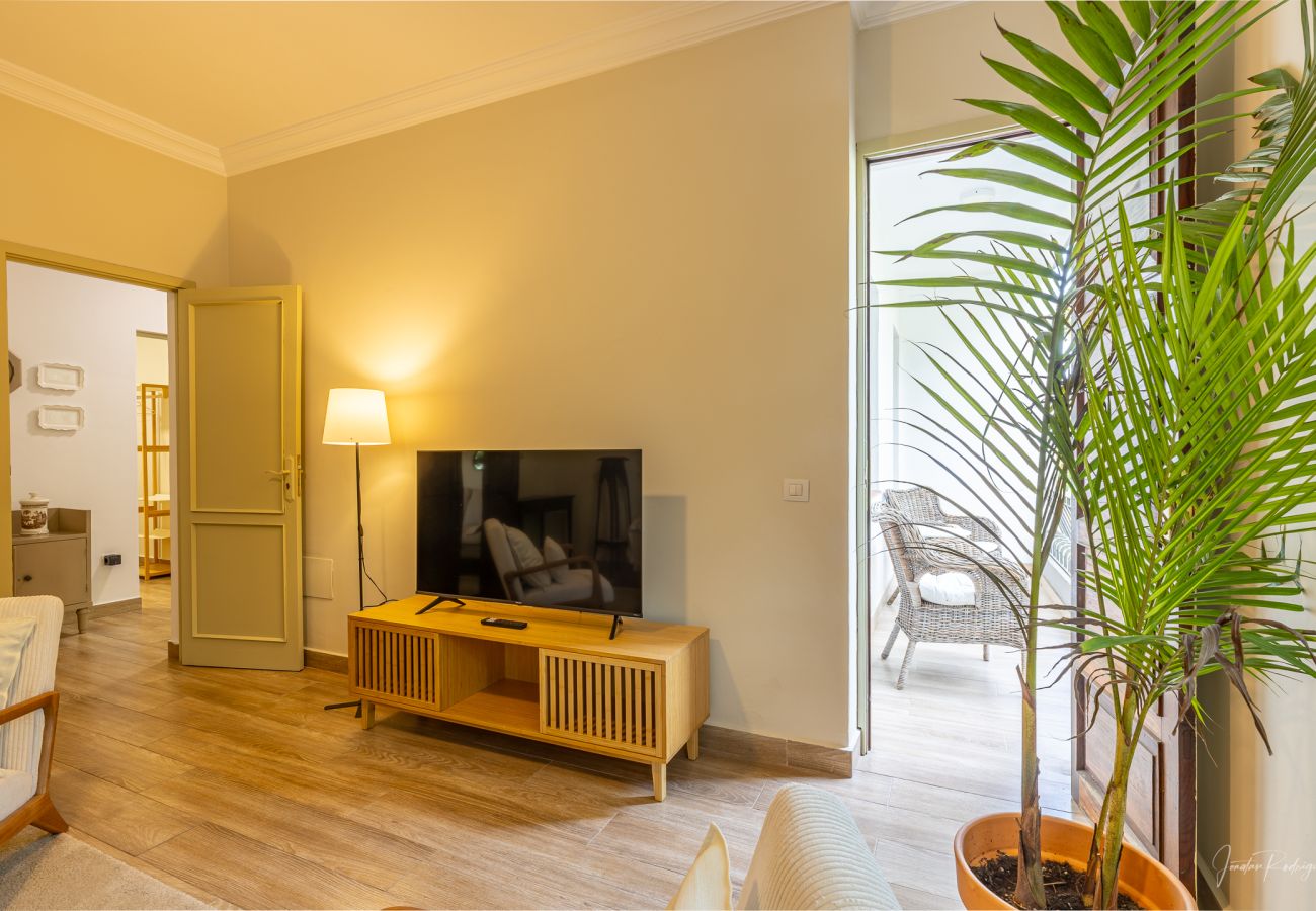 Ferienhaus in Los Llanos de Aridane - Casa Abuela To&ntilde;a by Huskalia | im Stadtzentrum 