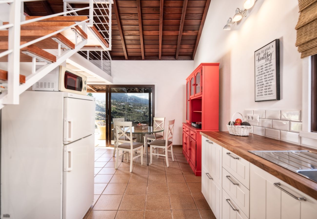 Ferienhaus in El Paso - La Cebada by Huskalia