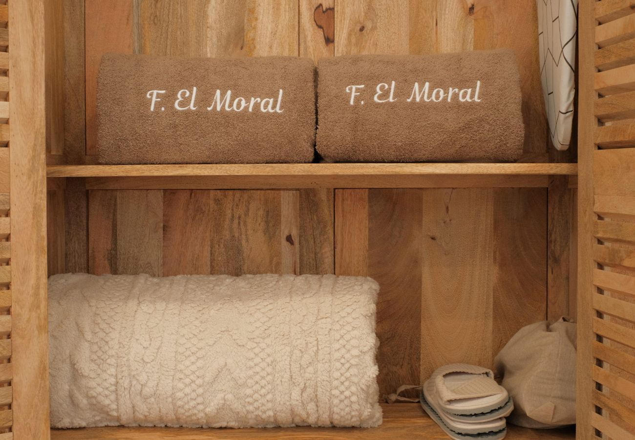 Ferienwohnung in Los Llanos de Aridane - Finca El Moral - Suite Naranjo