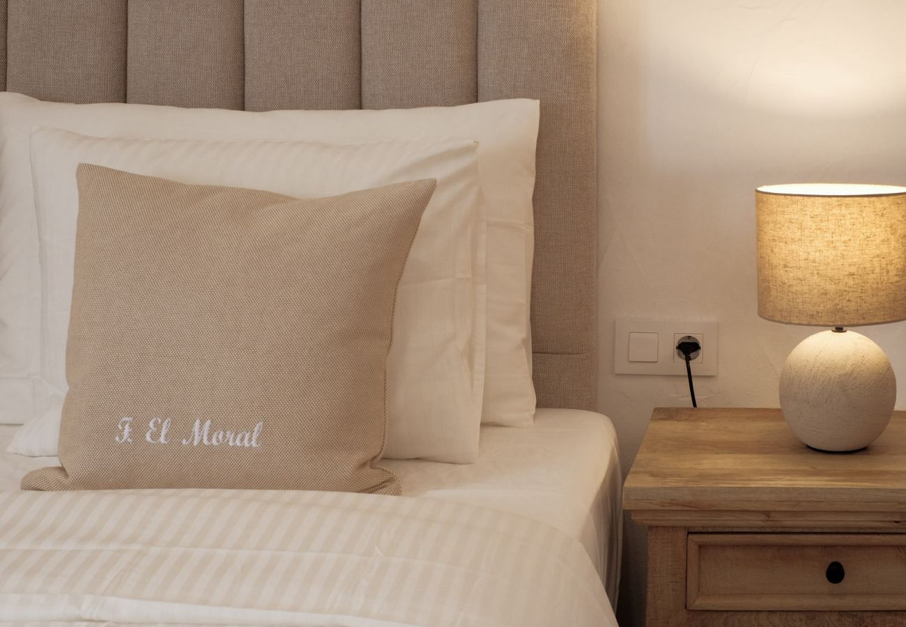 Ferienwohnung in Los Llanos de Aridane - Finca El Moral - Suite Olivo