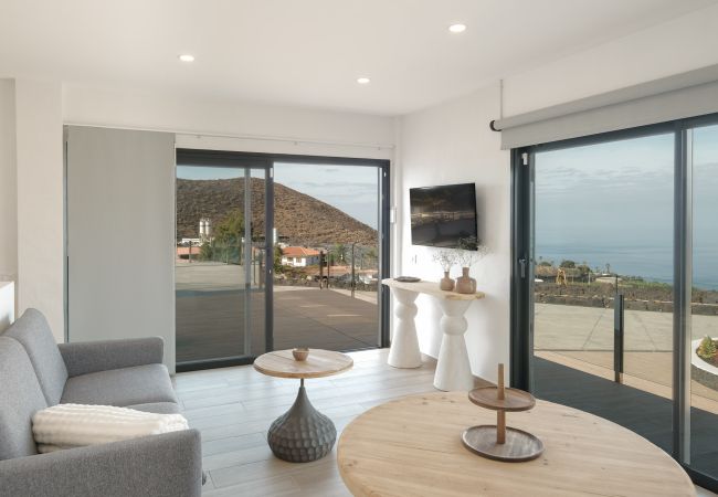 Ferienwohnung in Los Llanos de Aridane - Finca El Moral by Huskalia - Suite Nogal