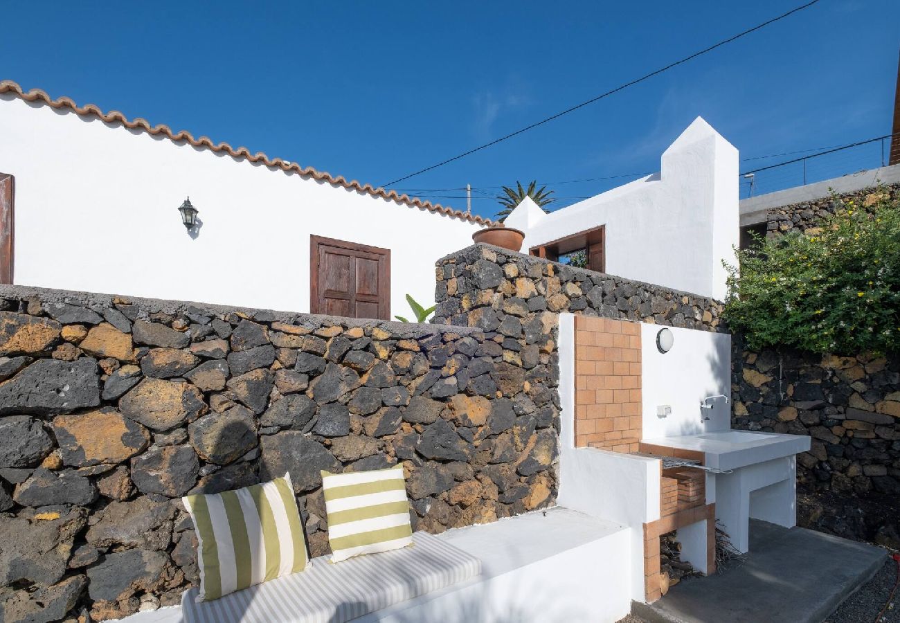 House in El Paso - Casa Cordobes by Huskalia