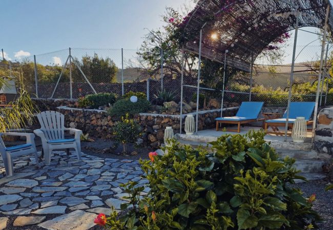 House in El Paso - Casa Anna by Huskalia House in El Paso - Casa Anna by Huskalia
