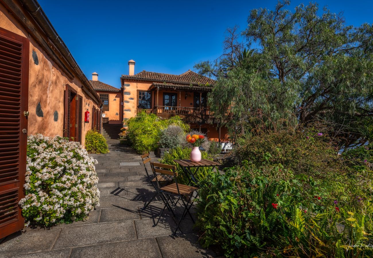 House in Breña Alta - Succession by Huskalia