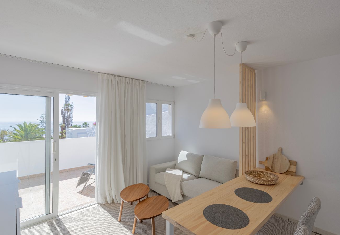 Apartment in Tazacorte - Casa Málaga by Huskalia