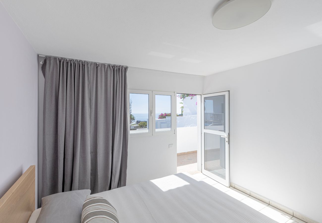 Apartment in Tazacorte - Casa Málaga by Huskalia