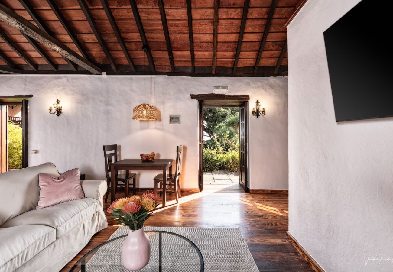 Rent by room in Breña Alta - Soleil - Finca El Ingeniero