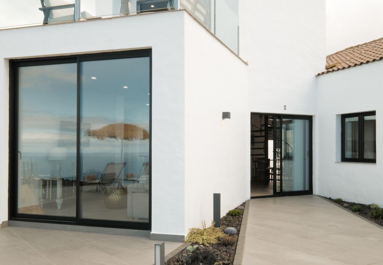 Apartment in Los Llanos de Aridane - Finca El Moral by Huskalia - Suite Higuera