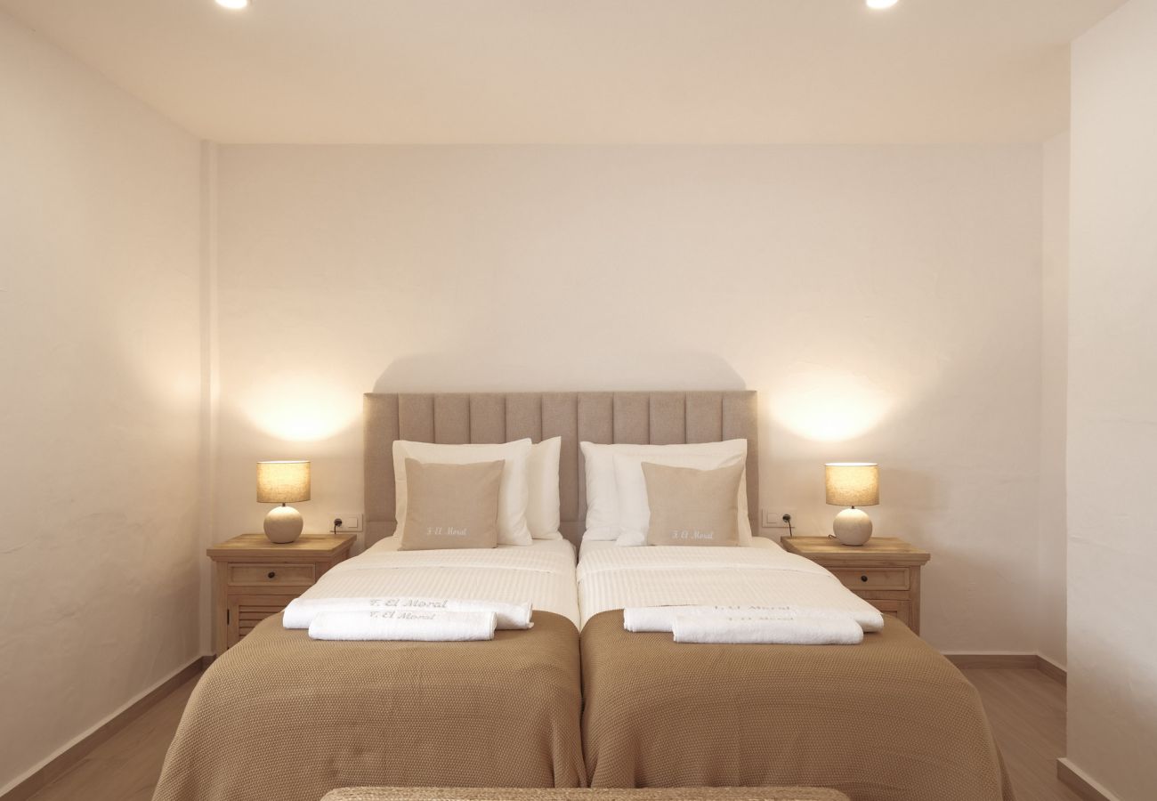 Apartment in Los Llanos de Aridane - Finca El Moral - Suite Olivo