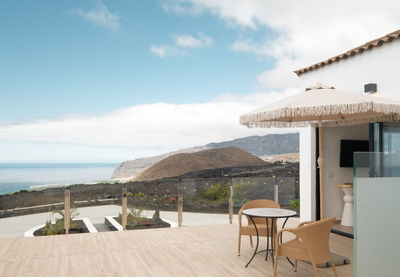 Apartment in Los Llanos de Aridane - Finca El Moral by Huskalia - Suite Nogal